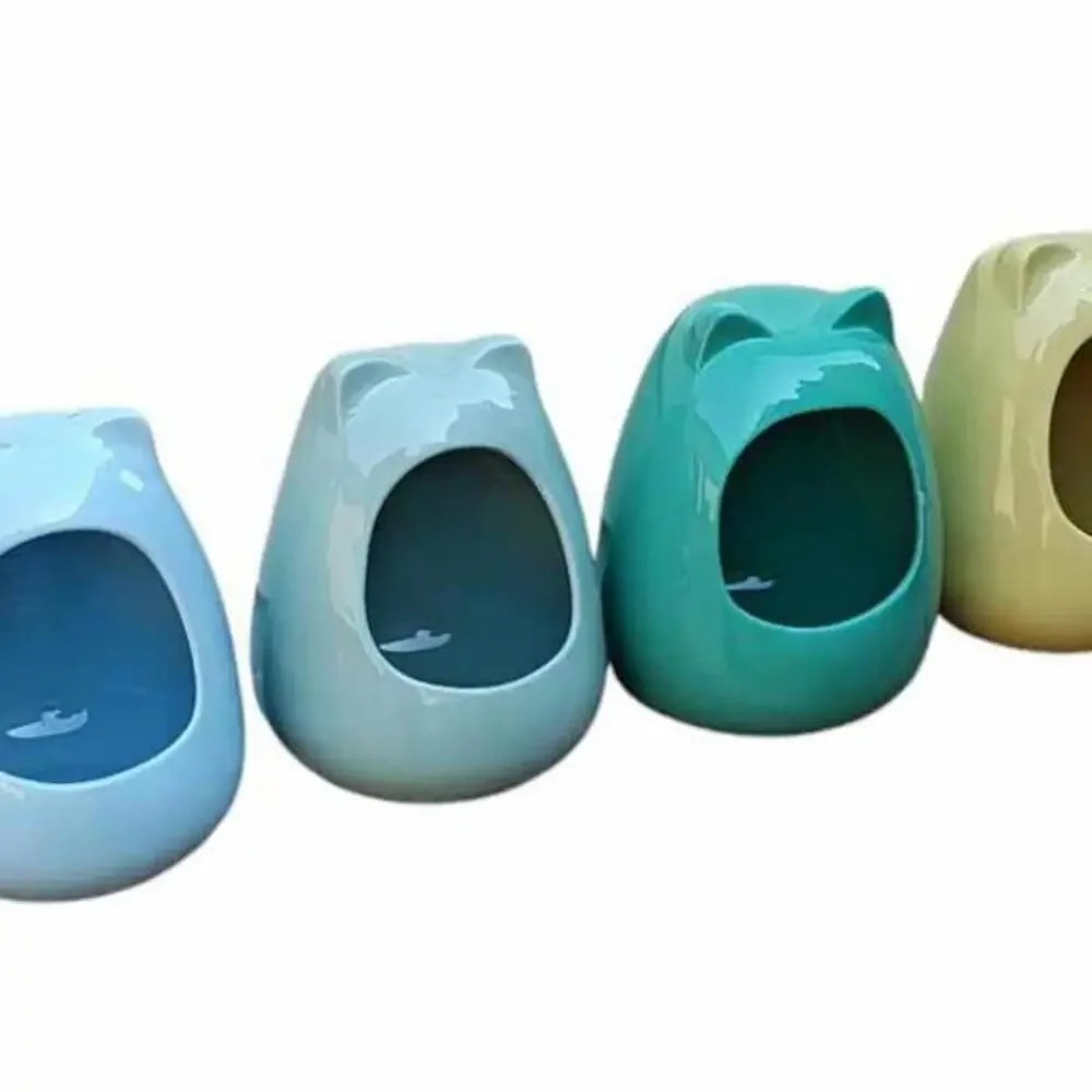 Ceramic Ferret Feeding House Keep the mess contained ...